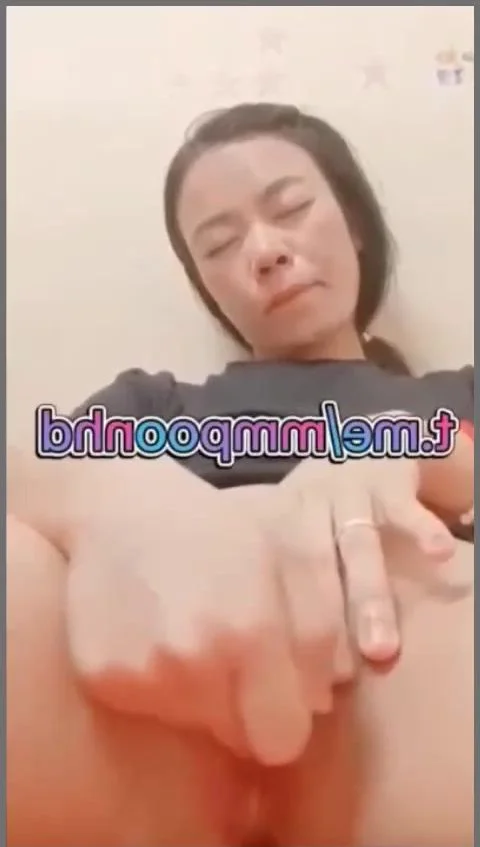 မျက်စိစုံမှိတ် အံကြိတ်ပြီးကို အပီဆော်တဲ့ အောကား